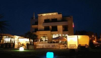 Hotel Club California Mamaia