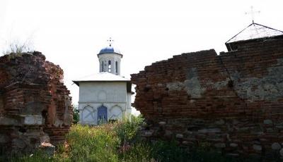 Cetatea-manastire Berca Buzau