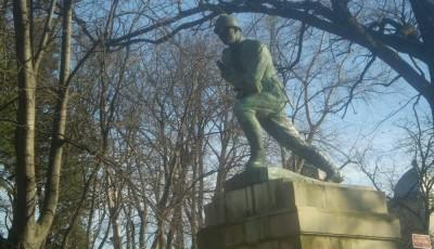 Monumentul eroilor din Primul Razboi Mondial Sarata Monteoru Buzau