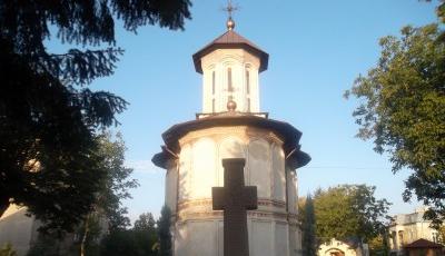 Biserica Sfantul Nicolae Amaradia