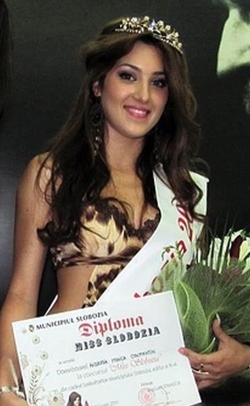 Miss Slobozia 2011: O tanara absolventa de liceu, fosta Miss Martisor 