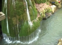 Izbucul Bigar de pe Valea Minisului: Cel mai odihnitor popas din Muntii Aninei (VIDEO)