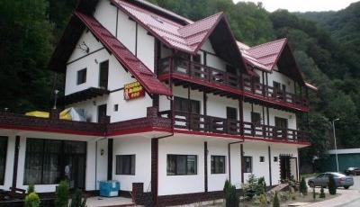 Restaurant La Cetate Arefu