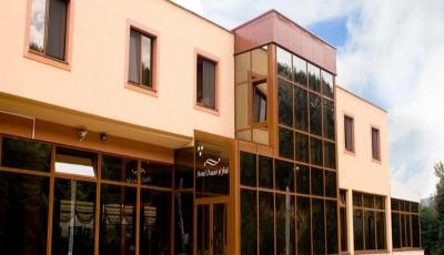 Hotel Dusan si Fiul Resita