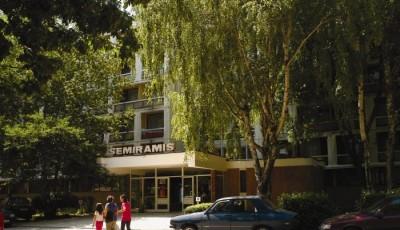 Hotel Semiramis Saturn