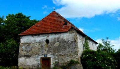 Cetatea medievala din Stremt Alba