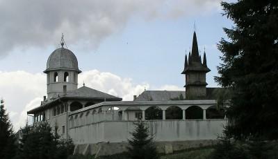 Manastirea Oasa Alba