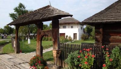 Complexul Muzeal Golesti