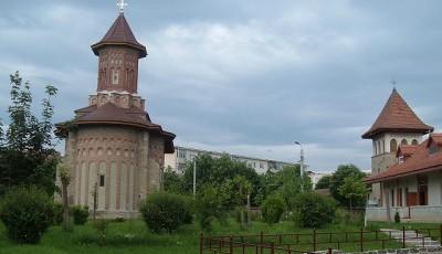 Biserica Sfanta Precista Bacau Bacau