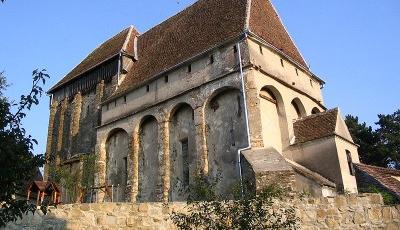 Biserica fortificata din Selistat Brasov