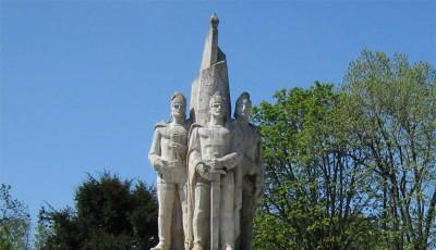 Monumentul Fratii Buzesti Dolj