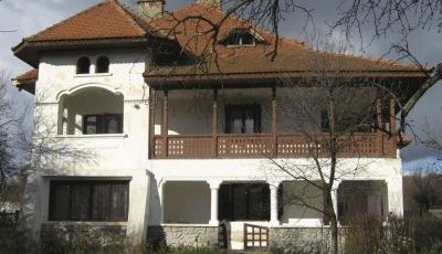 Casa memoriala Ion Popescu Voitesti Gorj