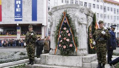 Mausoleul Ecaterinei Teodoroiu Targu-Jiu Gorj