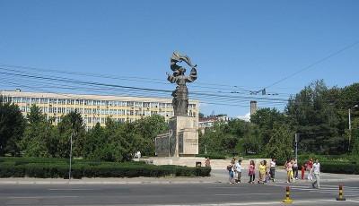 Statuia Inedpendentei Iasi