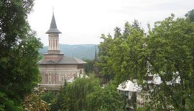 Manastirea Sfanta Ana de la Rohia Maramures