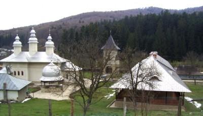 Manastirea Almas Neamt