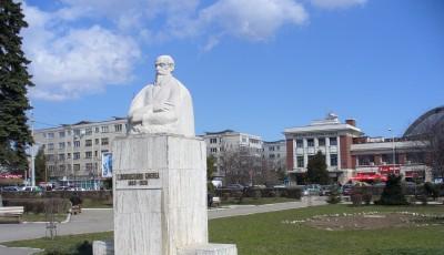Statuia lui Constantin Dobrogeanu Gherea Prahova