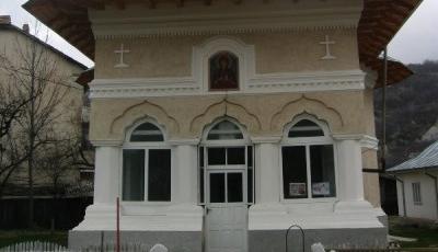 Biserica Cuvioasa Parascheva din Naruja Vrancea