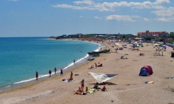 “Dezghetul” turistic pe litoral incepe la Vama Veche si Mamaia: Vezi lista unitatilor de cazare