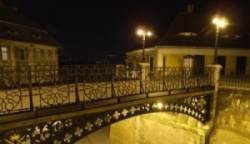 Test de virginitate pe Podul Minciunilor din Sibiu. Adevar sau legenda?