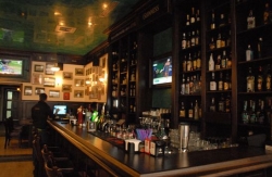 Patroni vedete in Centrul Vechi din Bucuresti: Ce ofera Garcea si cine danseaza pe bar (FOTO) 