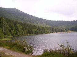 Cum a aparut lacul Sfanta Ana: fratele cel rau care isi biciuia fecioarele inhamate la caleasca