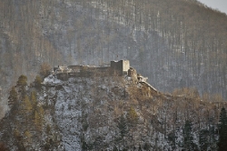 Cetatea Poenari: De la resedinta pentru Tepes la inspiratie pentru Jules Verne