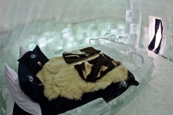Experienta inedita a sezonului rece: Hotelul de gheata de la Balea Lac
