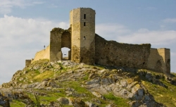 Fortareata genoveza Enisala, singura cetate medievala din Dobrogea